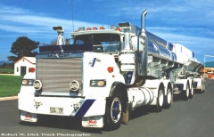 More information about "Chemical Cleaning Ltd. Mack Superliner E9-500"