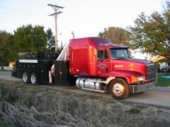Mack Truck 041.jpg