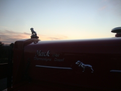 B 81 Mack Sun Set