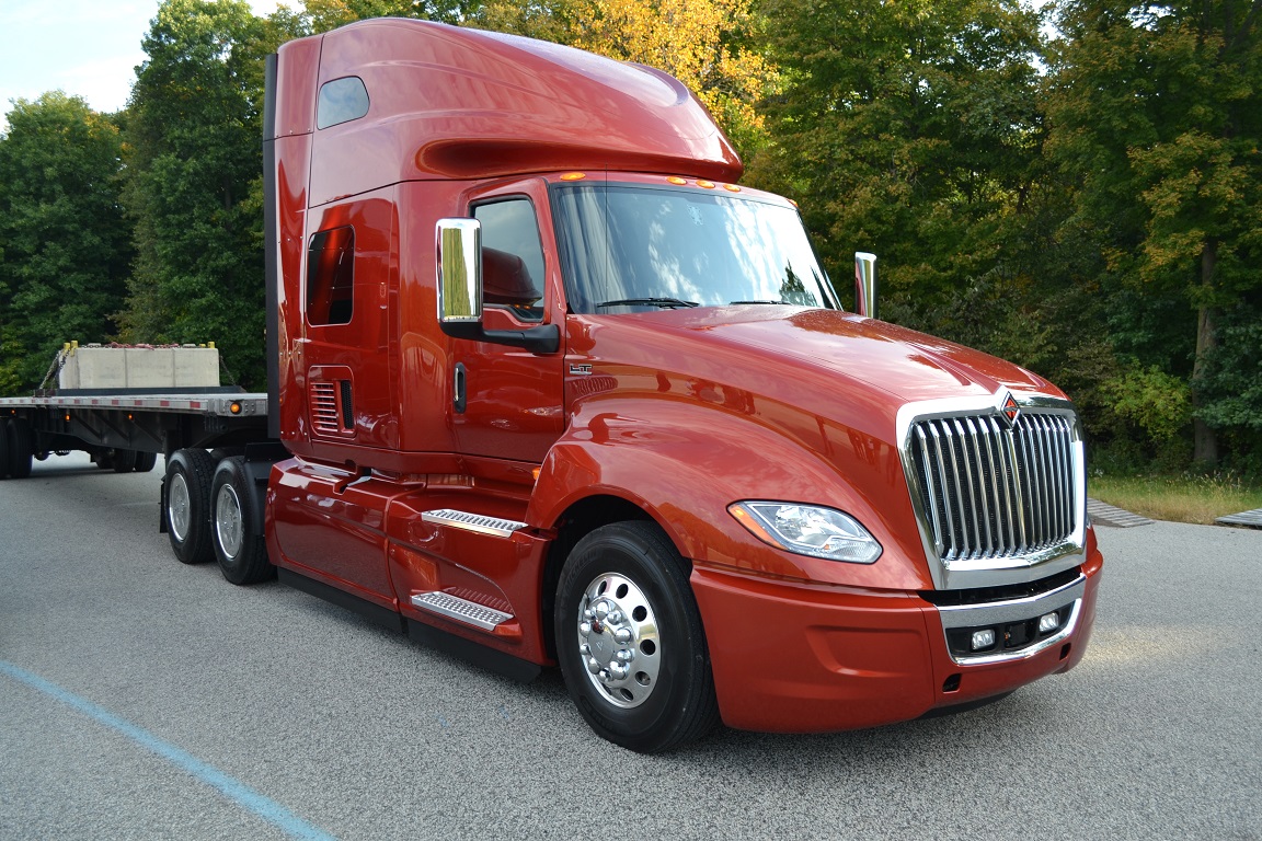 Грузовик International Lonestar Custom Truck