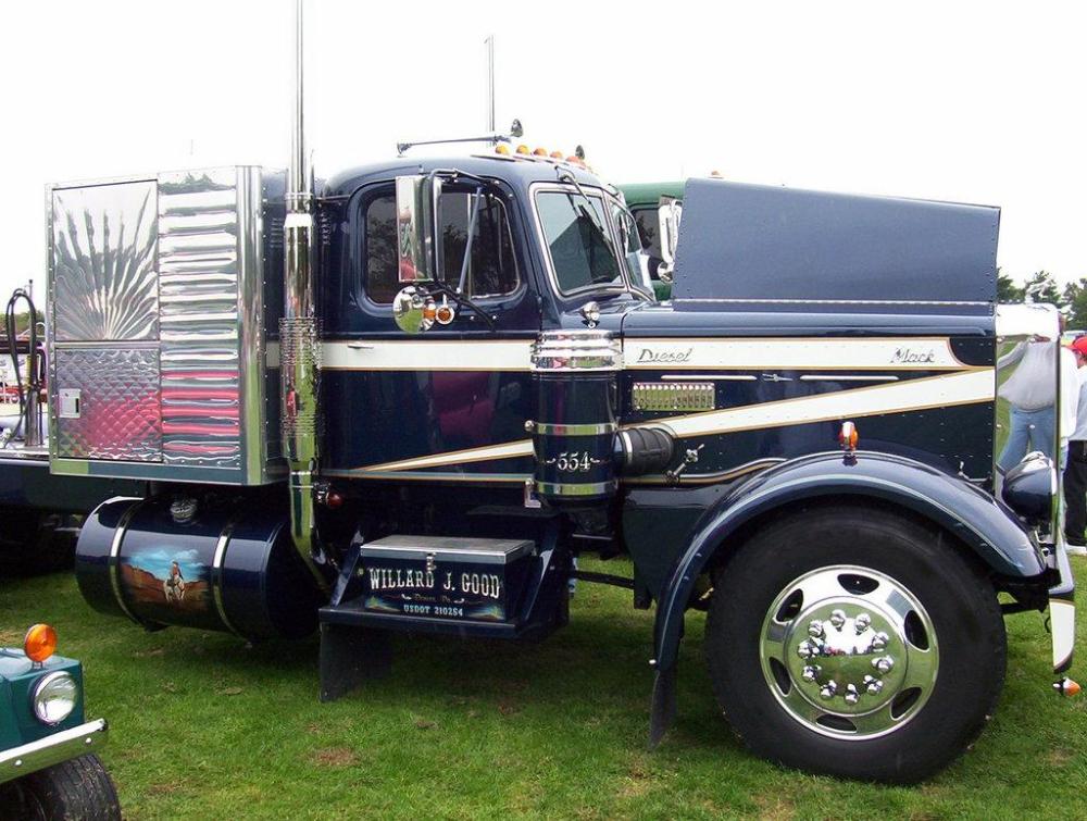 B75 vs LTL - Antique and Classic Mack Trucks General Discussion ...