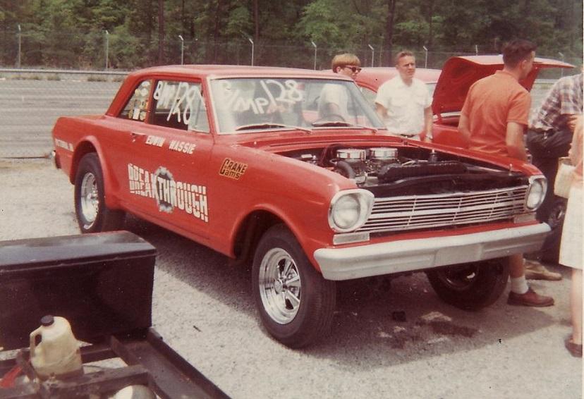 ChevyII1962BreakthroughRichmondDragway19690048.jpg.9b6c9bb3e220d1787e9188837f5ba293.jpg