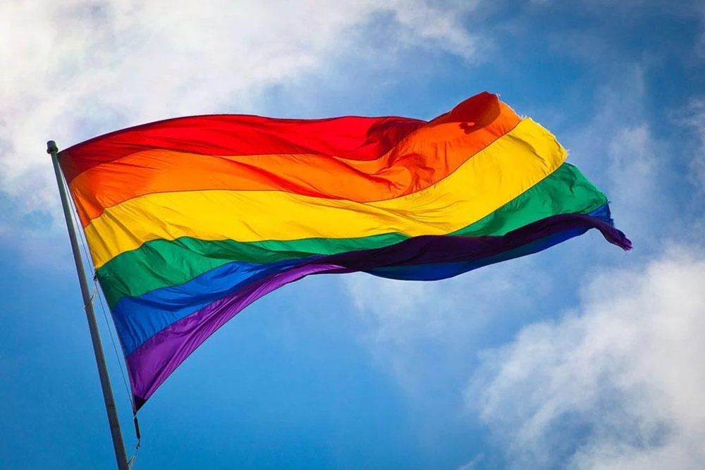 rainbow-flag-breeze.webp.0ed98a9f124676f0bb2bd1b387ae4546.webp